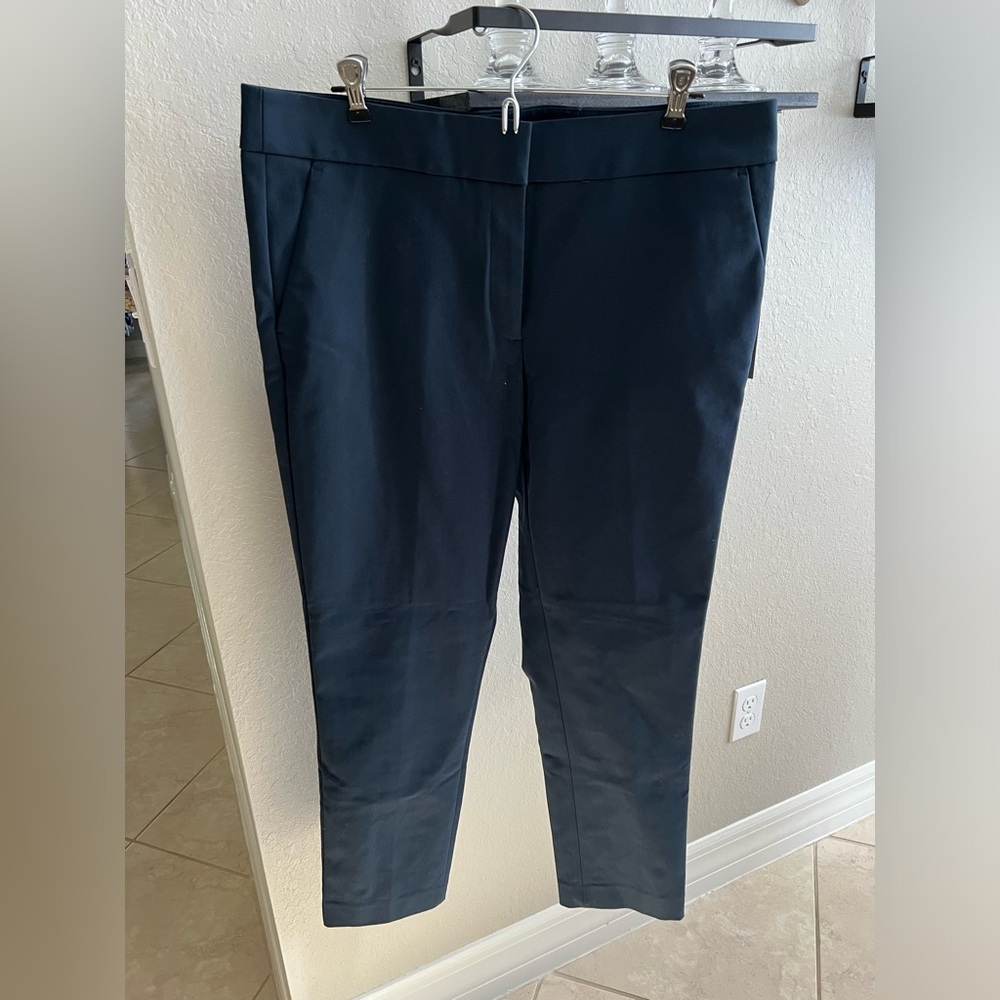 Classic Navy Cropped Dress Pants for Women